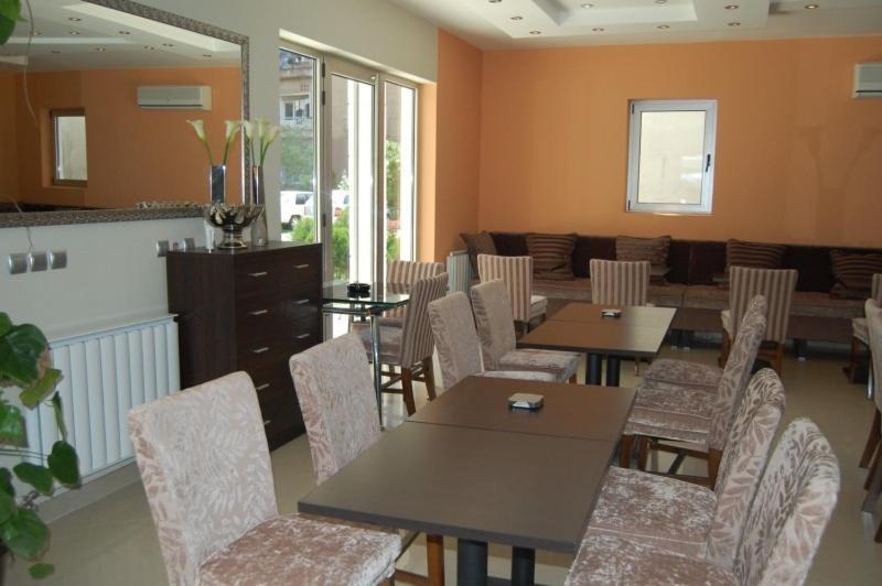 Vila Apolo Belgrade Luaran gambar