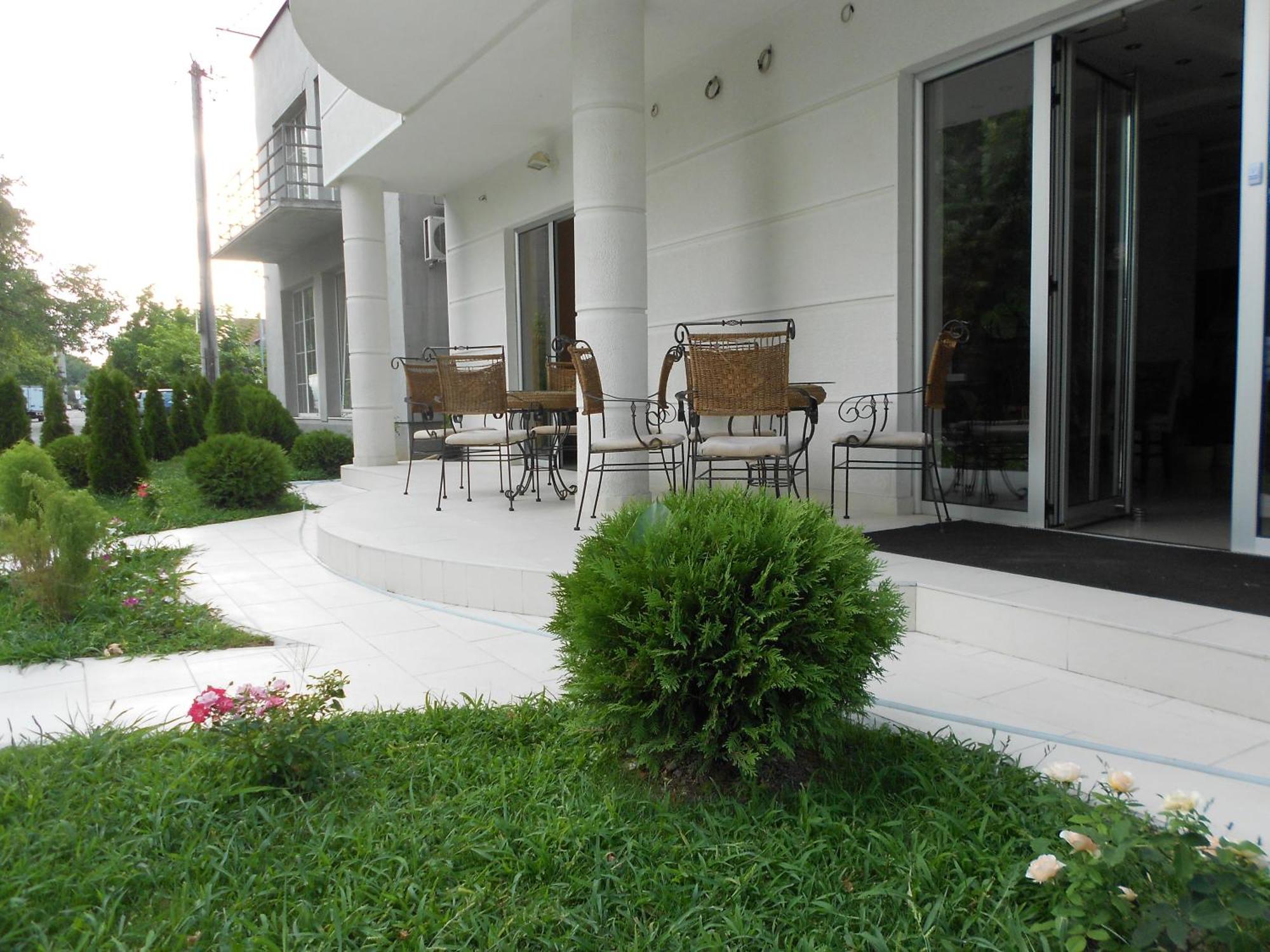 Vila Apolo Belgrade Luaran gambar